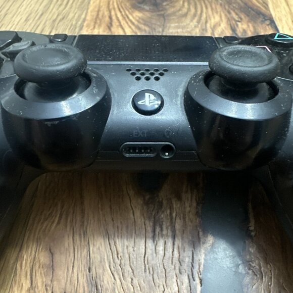 PS4 Playstation controller Black tested working modelCUH-ZCT2U - Picture 4 of 11